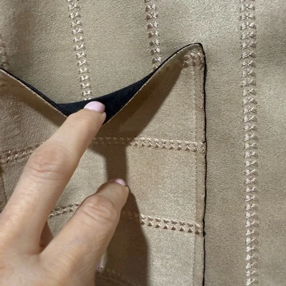 Tan Faux Suede Women's Skirt with Pockets - Picture 4 of 7